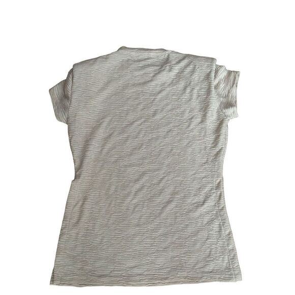 WALTER BAKER  Cherished Textured Blouse - Picture 2 of 9